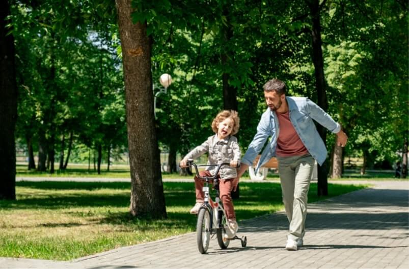 משפחה בפארק